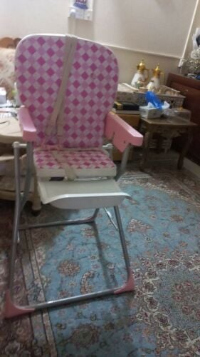 مشاية أطفال وكرسي أطفال وعربية