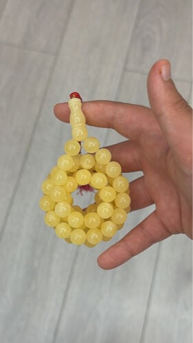 للبيع على مسباح كهرم بلطيقي جميل 