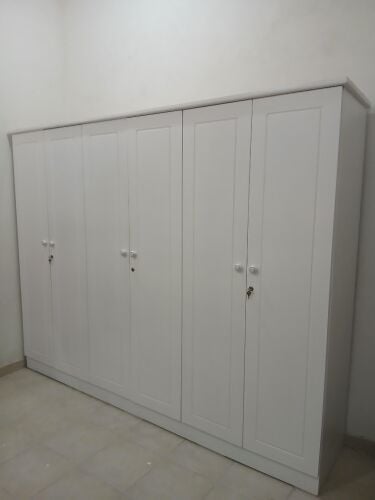 نجار فك وتركيب غرف النوم والستائر