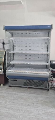 براد مفتوح صناعة ايطالية