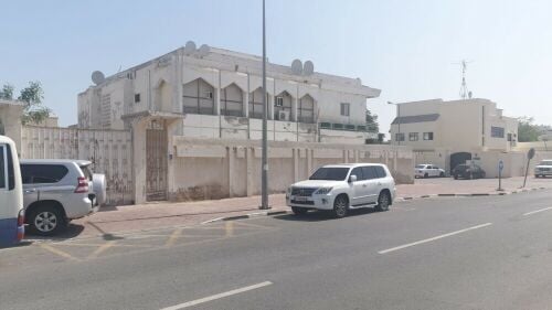 للبيع ارض في فريج النصر