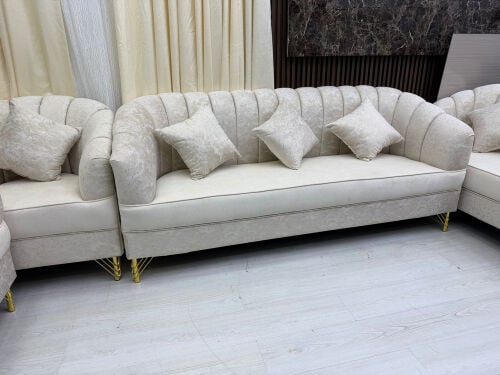  طقم كنب جديد جاهز للبيع