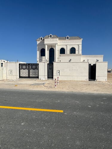 للبيع فيلا في الصخامه تشطيب عالي