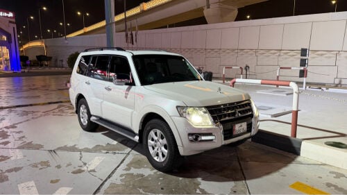 للبيع باجيرو 2016