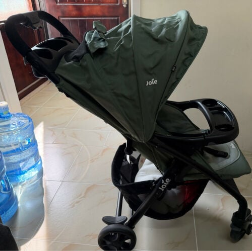 joie baby stroller in perfect con