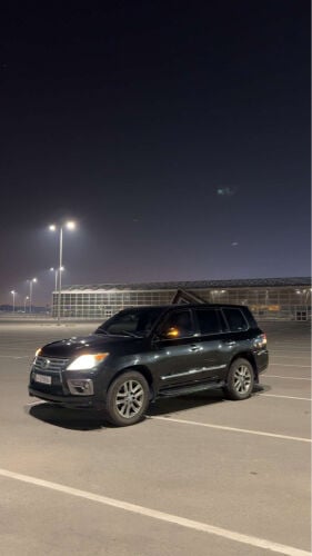 Lexus 2009 Lx570