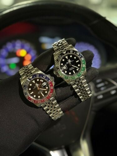 بتبيع ساعتك الآصليه؟ تواصل الآن