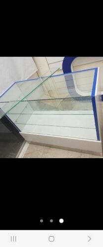 للبيع 2 بترينة بحاله ممتازة