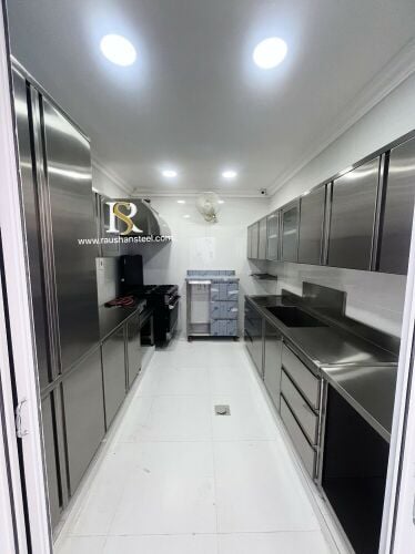 SS full kitchen setup up or down