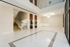 فيلا مستقلة أنيقة وحديثة