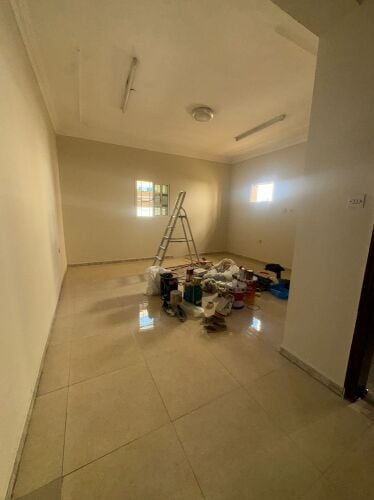 للايجار شقه ارضيه في مدينه خليفه