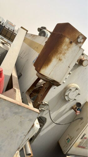 معدات صناعية للبيع