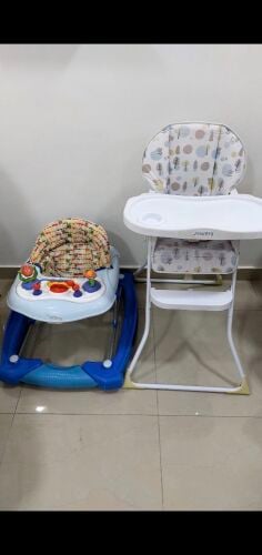 للبيع كرسي طعام للاطفال