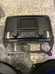 للبيع شاشة جمس سييرا 2014 