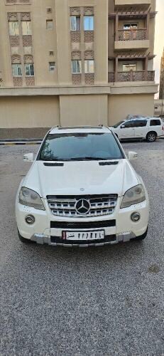 MERCEDES BENZ ML500 2011