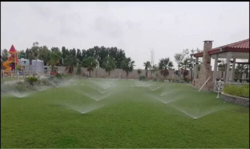مزارع ومنسق حدائق 