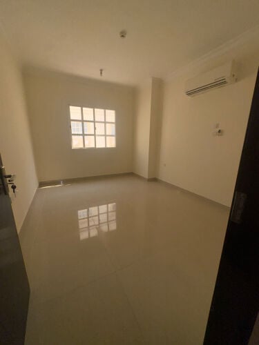 للايجار شقه في الوكره