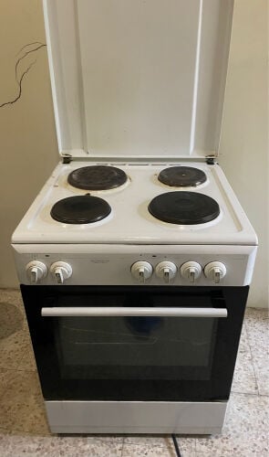 Daewoo electric oven