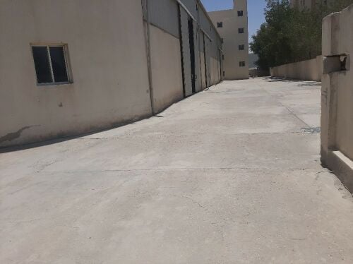 2500 Sqm store in old INDUSTRIAL