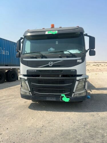 Volvo FM 400  with trailer