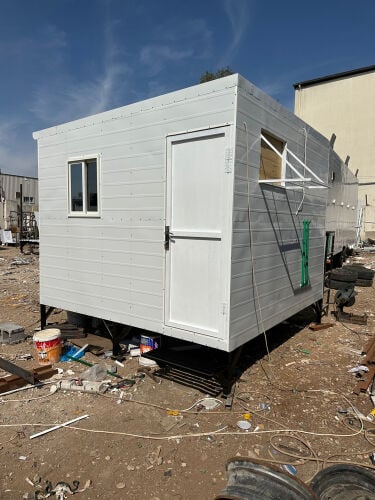 Cabin kitchen &  toilet low 