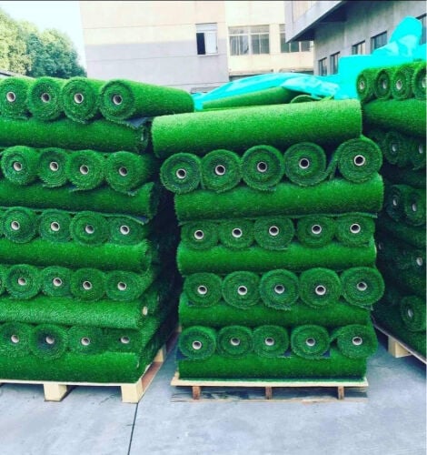 تركيب العشب الصناعي 