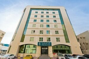 استوديو قريب من المترو بالفواتير