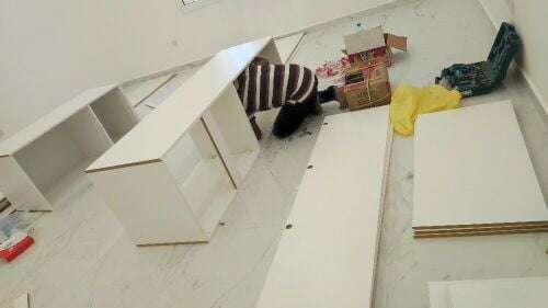 نجار فك وتركيب غرف النوم والستائر