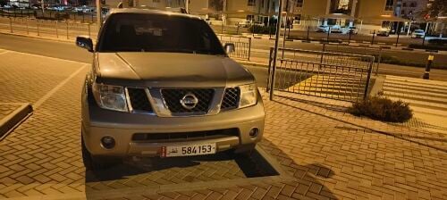 Nissan pathfinder