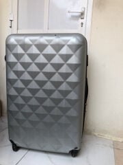شنطة سفر حجم كبير 