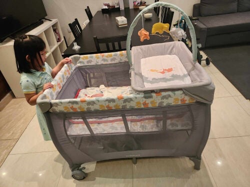 TRAVEL COT