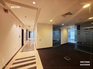 مكاتب إدارية فاخرة بإطلالة بحرية