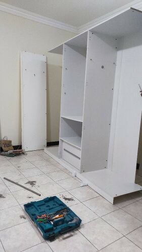 نقل الأثاث ، تفكيك وتركيب غرف الن