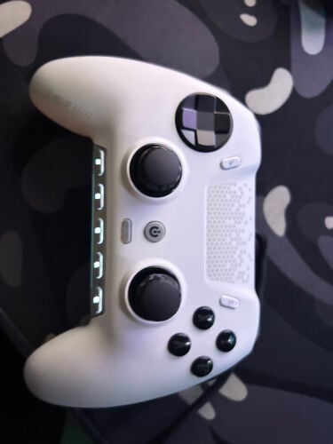 SCUF Envision Pro v2