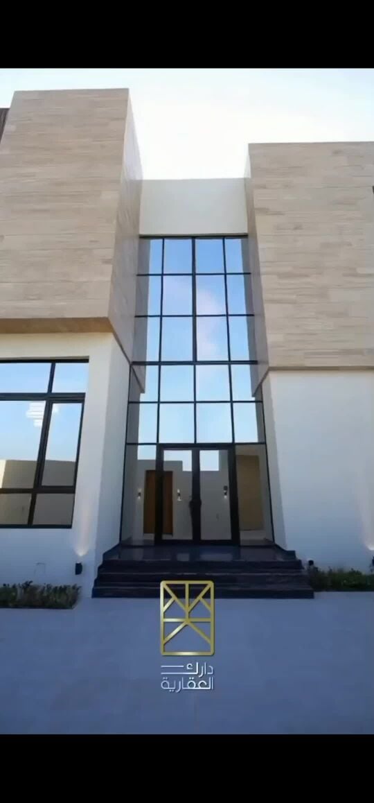 الوكير.للبيع فيلا مودرن مع بركه