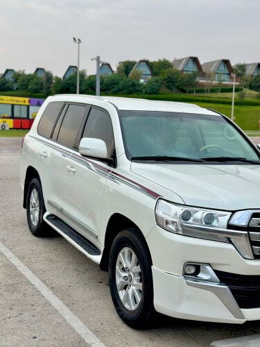 Toyota Land Cruiser Gxr model2020