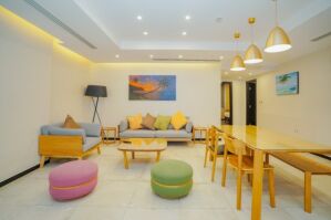 للإيجار منصورة غرفتين نوم شامل