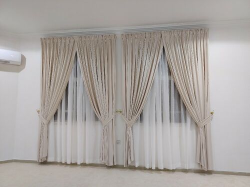 مطلوب قطعة أثاث مستعملة جيدة.  مث