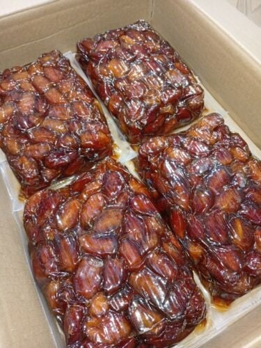 Al-Qassim royal dates, 8 kg per c