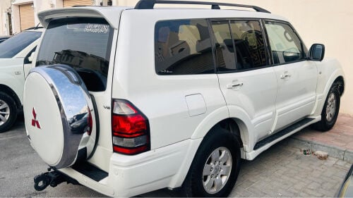 ميتسوبيشي باجيرو موديل 2006