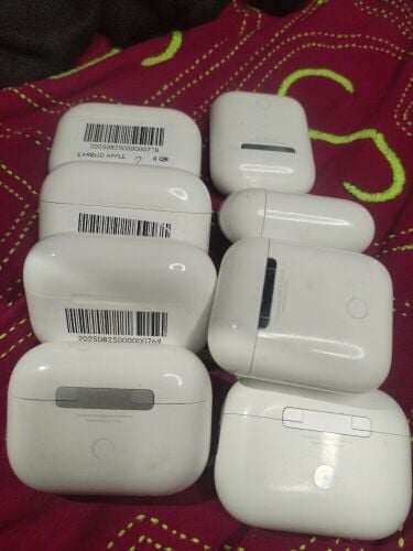 Apple Airpords only case