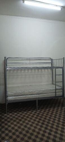 Bad mattress cabinet