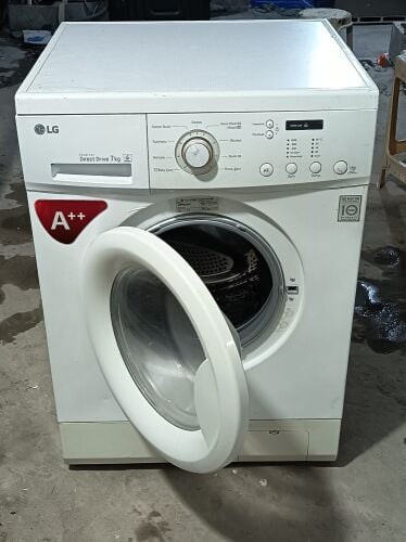 7 KG LG FOR SALE