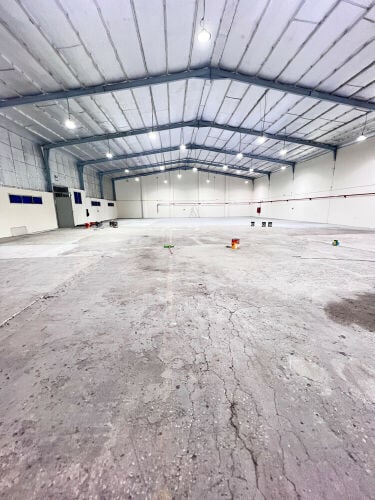 Garage for rent, 1400 sq m