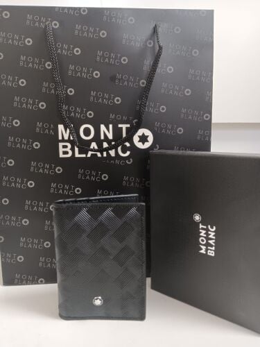 تتوفر لدينا هدايا رجالية