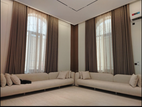 Custom made curtains and blinds w