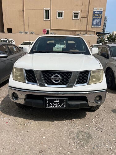 NISSAN NAVARA PICUP FOR SALE 2015