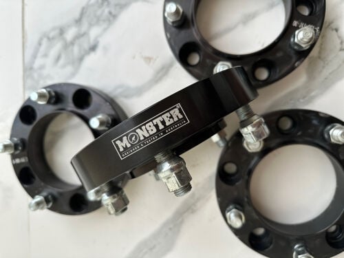 فواصل العجلات للبيع