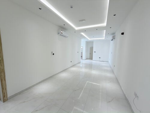 شقه بمنطقه اسباير زون مع شهرمجانا