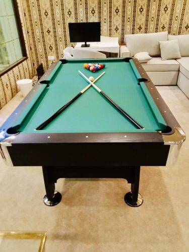 طاولة بلياردو بطول 7 أقدام